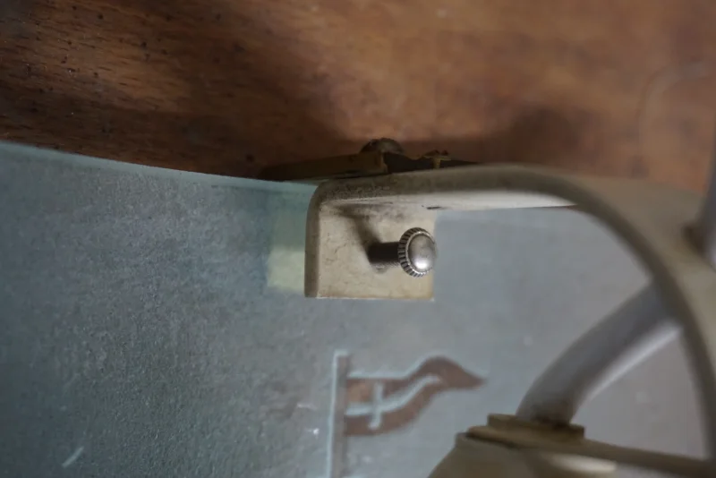 Detailreich geätztes Wikinger-Langschiff Drakkar stilisierte Wellen Glössner Glas