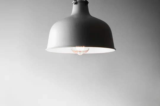 Vintage designer pendant lamp in Murano glass and Scandinavian mid-century style